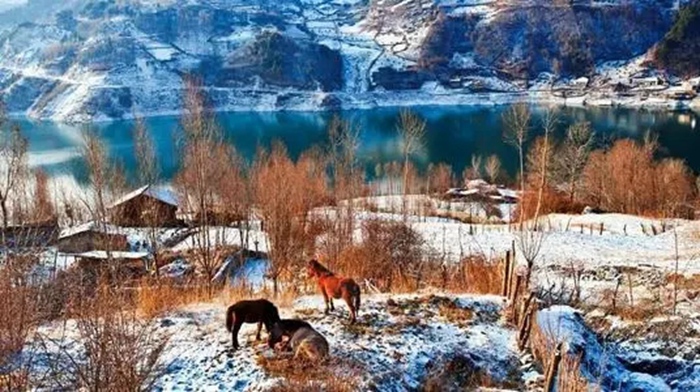 神木垒——硗碛藏寨雪景.jpg